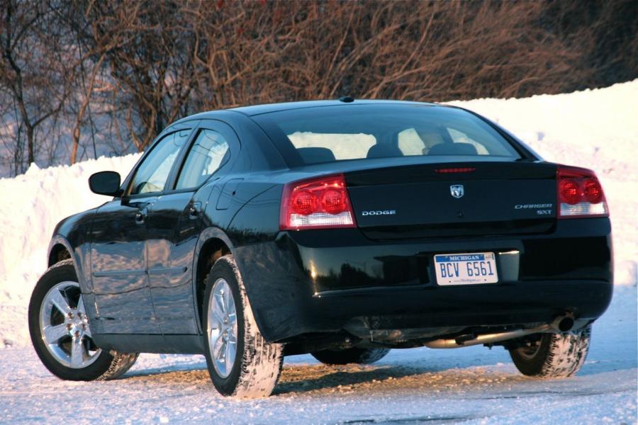  Dodge Charger SXT 3.5 2009 года  (фото 29 из 30)